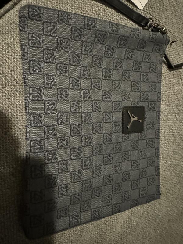 JORDAN BRAND MONOGRAM POUCH BLACK （ジョーダン ブランド モノグラム