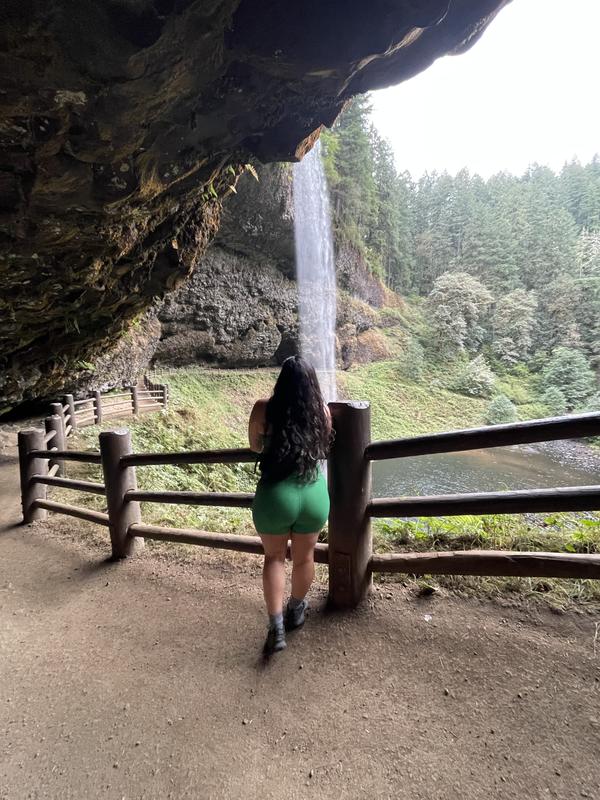 Review Thumbnail Image 0 335044620