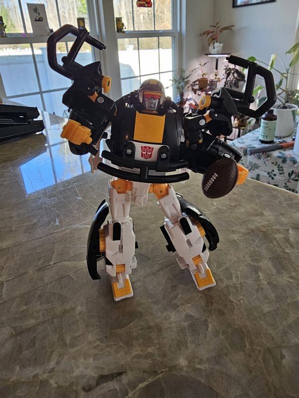 Review Thumbnail Image 0 376421584