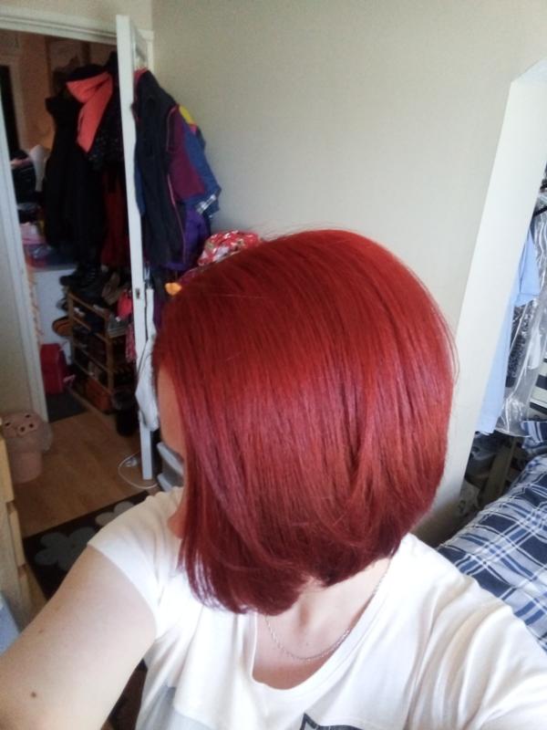 L75 DEEP RED Hair Dye by LIVE