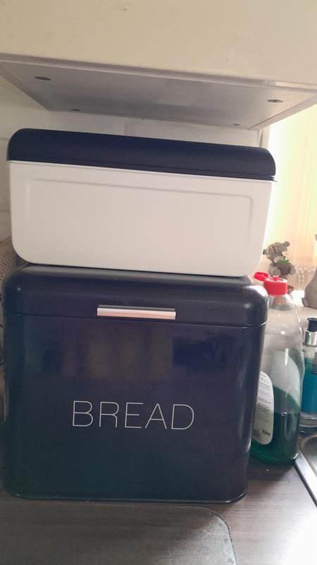 The Best Way To Store Bread, Tupperware Bread Smart Junior