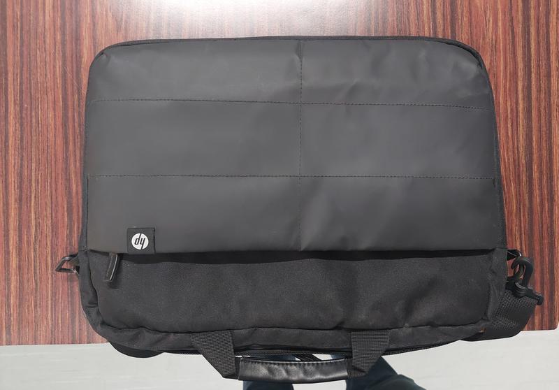 HP 39.6 cm 15.6 Classic Laptop Briefcase Bag 1FK07AA Shop HP