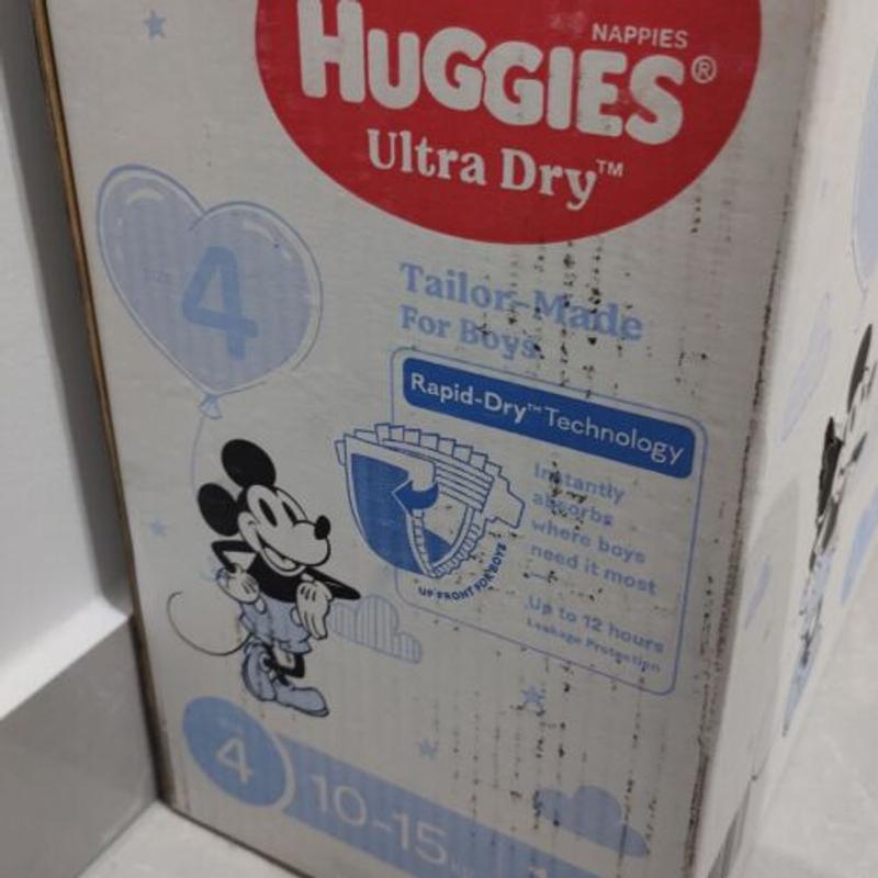 Huggies Ultra Dry Nappies for Boys- Huggies AU