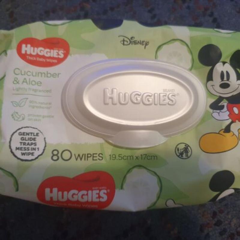 Huggies clutch and go best sale baby bunting