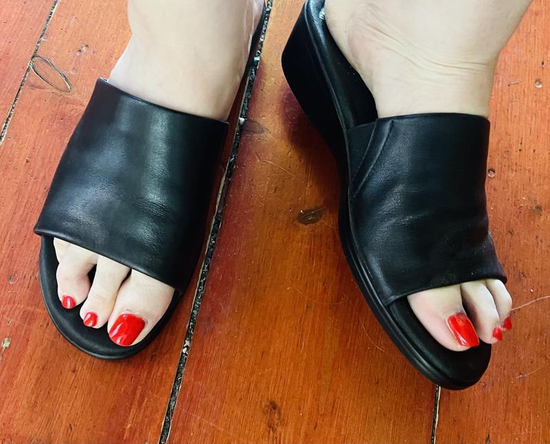 Hush puppies coco sandals hot sale