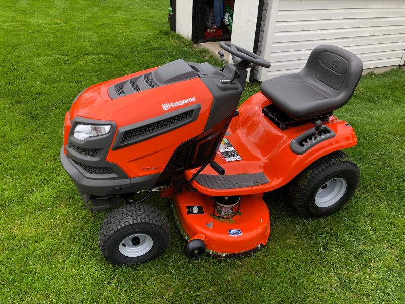 Husqvarna YTH18542 42in Riding Lawn Mower In The Gas Riding Lawn