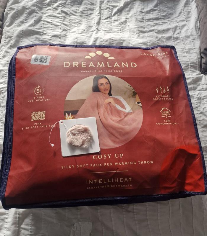 Silky Soft Faux Fur Warming Throw Pink – DreamlandUK