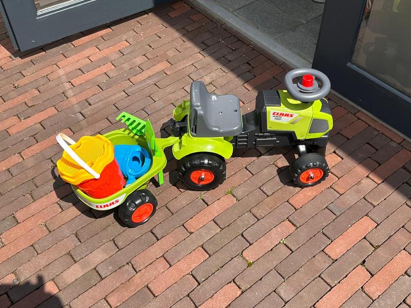 Tractor Claas Met Aanhanger 132 X 42 X 53cm