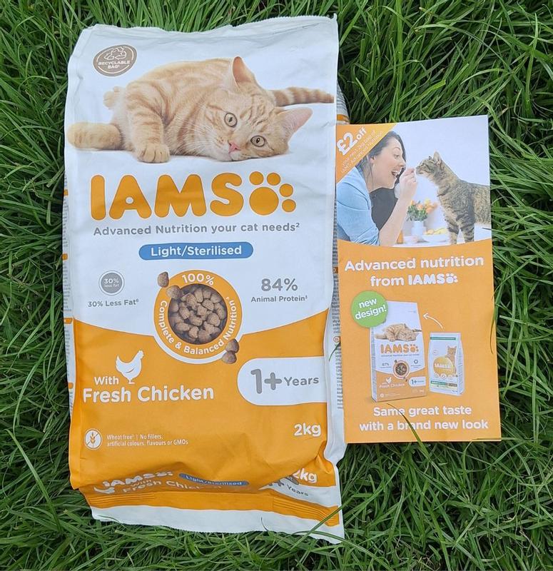 Iams Cat Food Senior With Chicken 800G