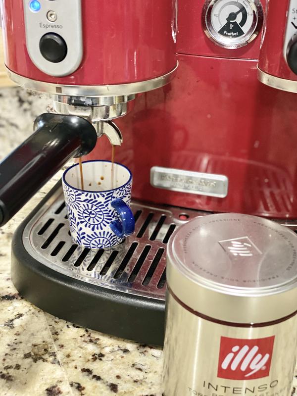 Ground Coffee Machines and Coffee Makers - illy