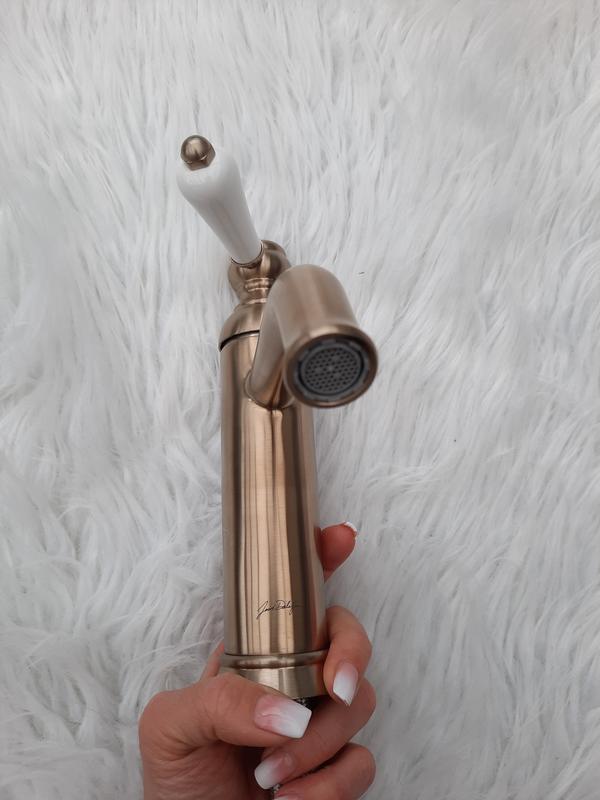 Ouvrir la fenêtre modale de l'avis 4 sur 5