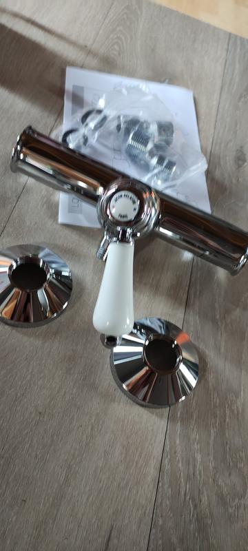 Ouvrir la fenêtre modale de l'avis 1 sur 2