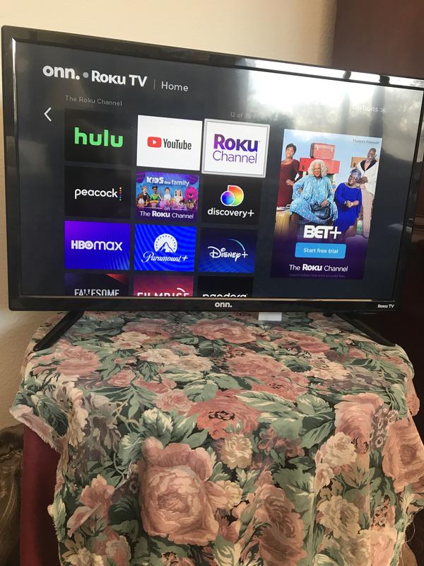 onn. 24” Class HD (720P) LED Roku Smart TV (100012590) 