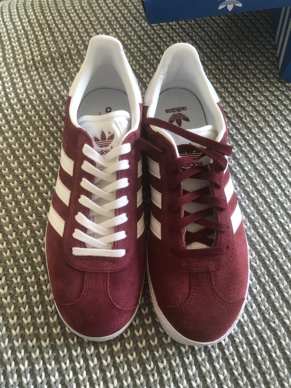 adidas gazelle burgundy junior