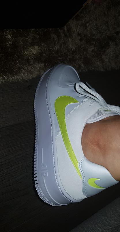 nike air force 1 sage low lemon venom