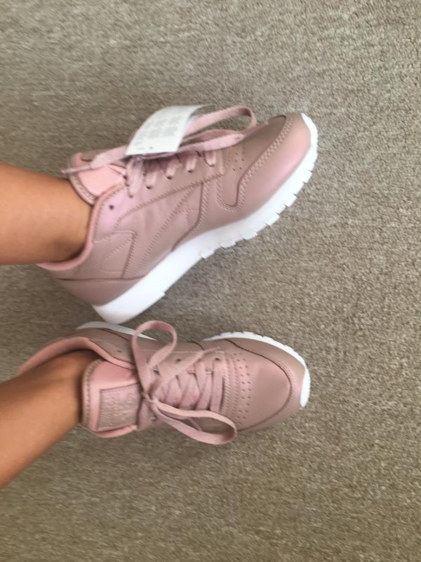 rose gold reebok trainers