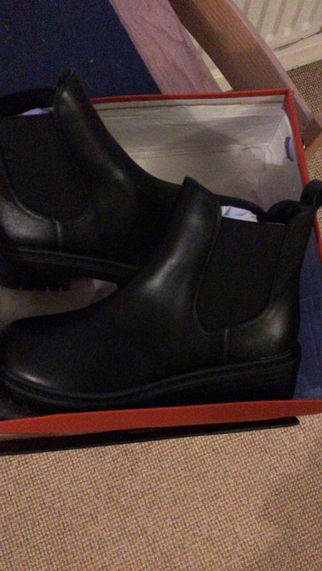 raid radar chelsea boots