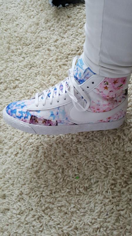 nike blazer mid cherry blossom