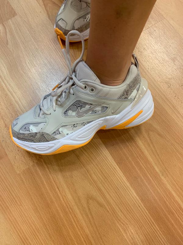 nike m2k tekno moon particle