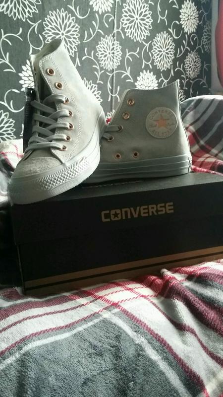 dark grey and rose gold converse