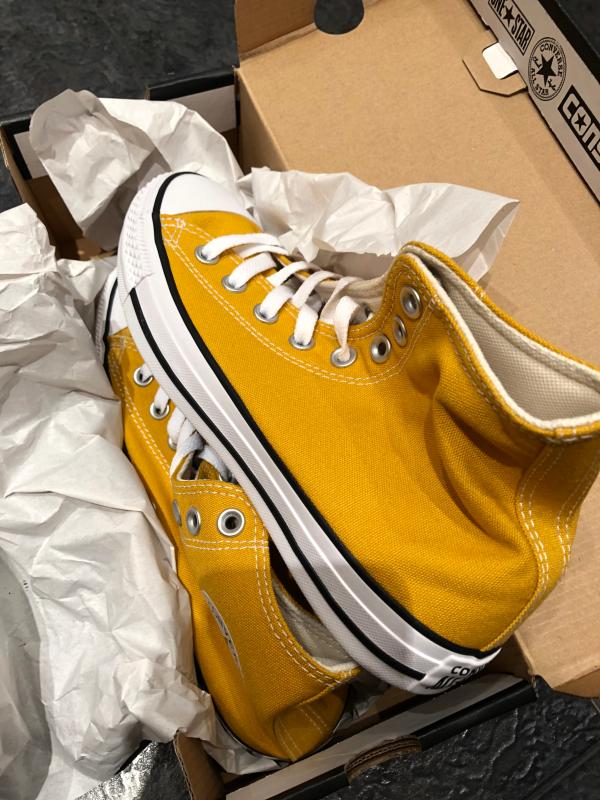gold dart high top converse