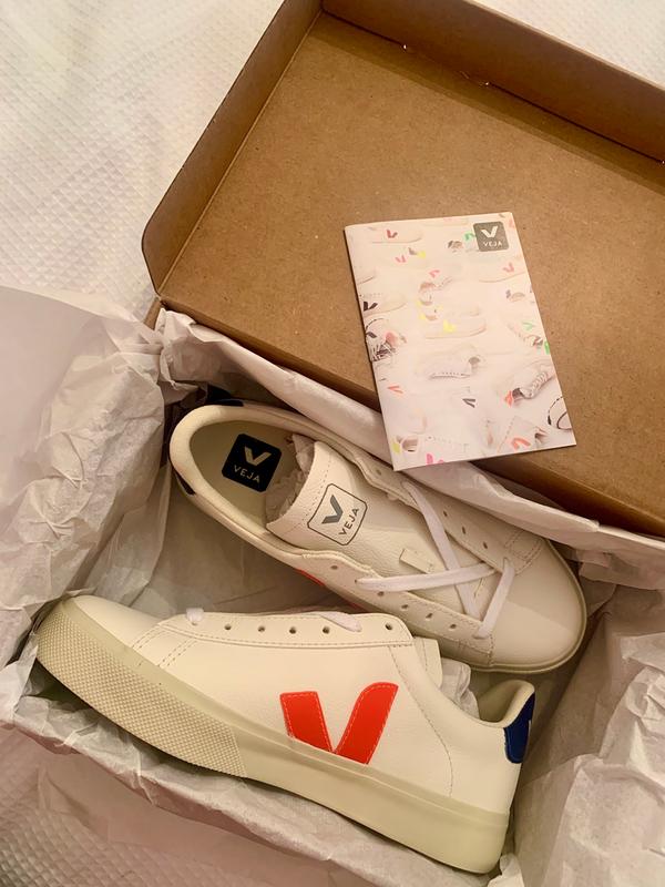veja campo white orange fluo cobalt