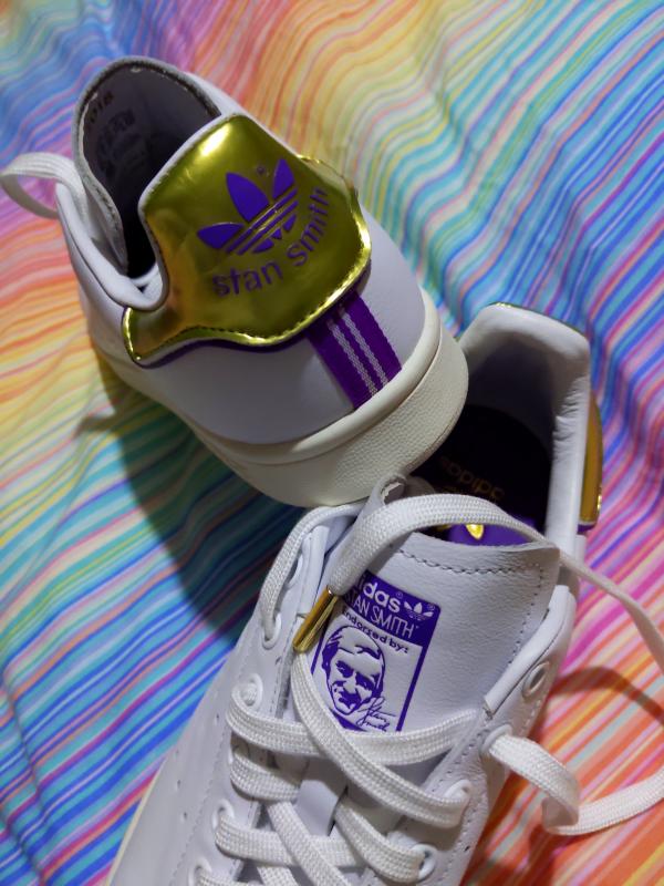 stan smith elizabeth line