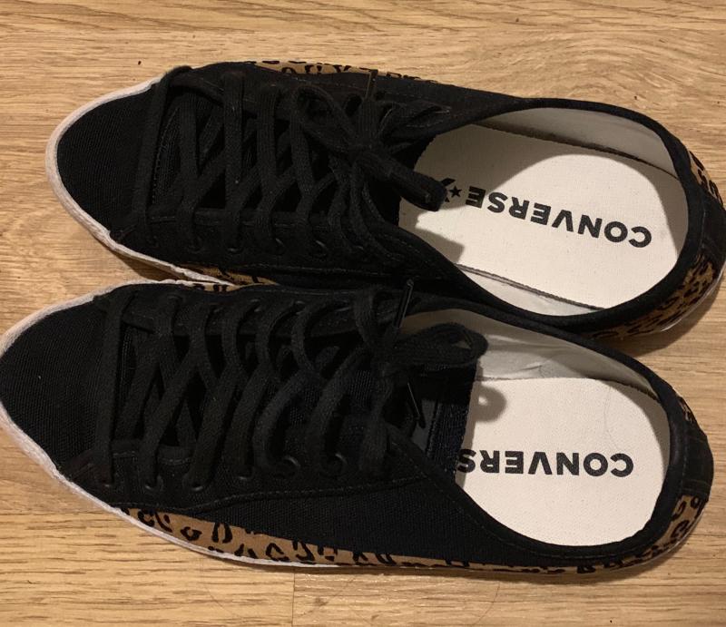 sasha ox converse