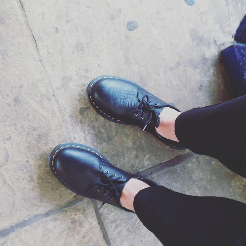 dr martens 1461 floral emboss