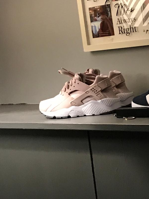 pink huaraches size 3