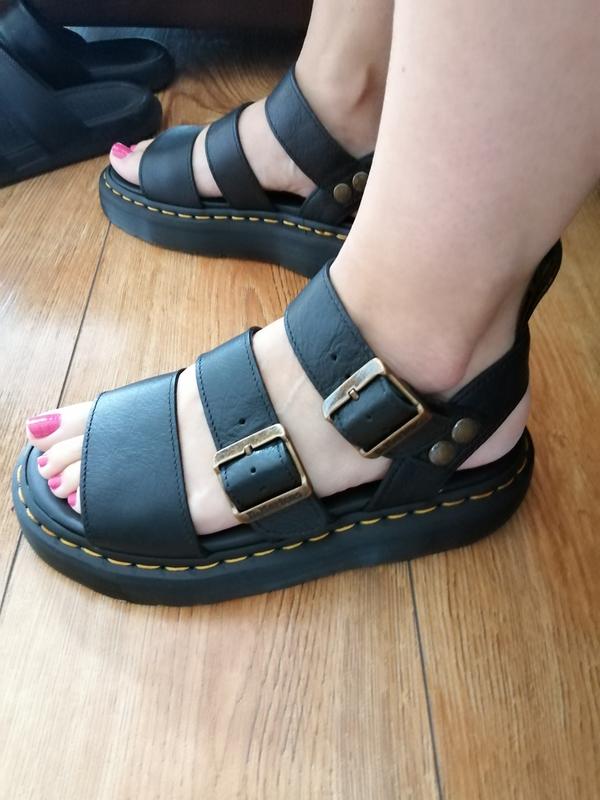 gryphon platform sandals