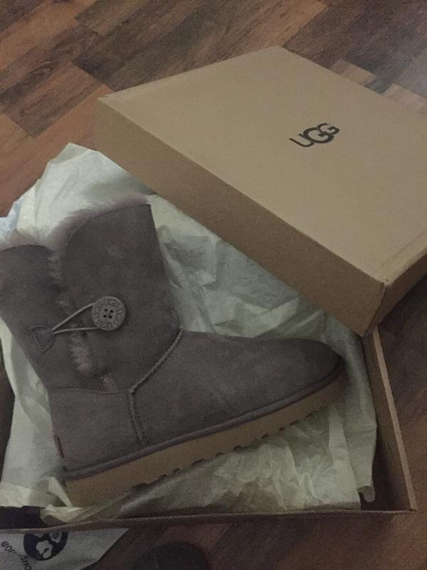 ugg bailey button stormy grey