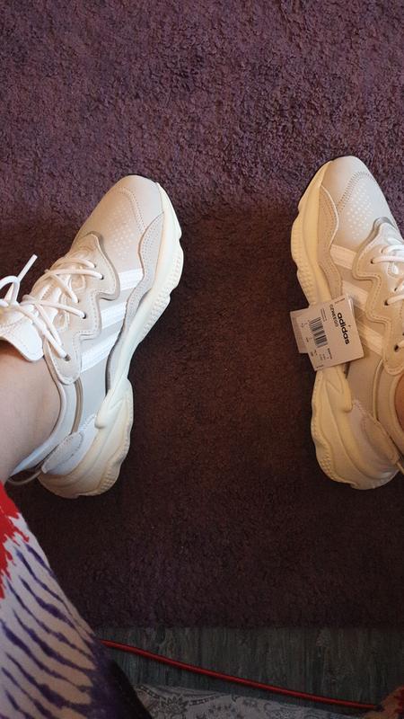 ozweego beige junior