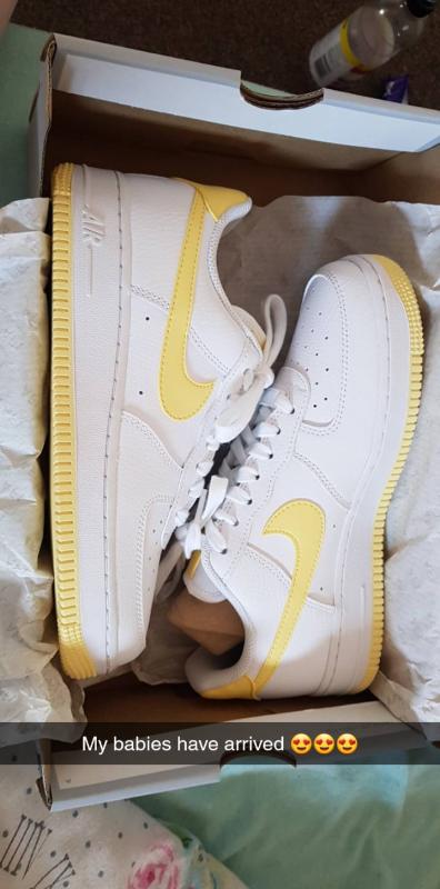 nike air force white with yellow tick