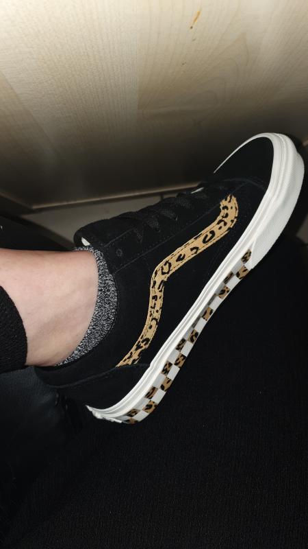 leopard taffy marshmellow vans