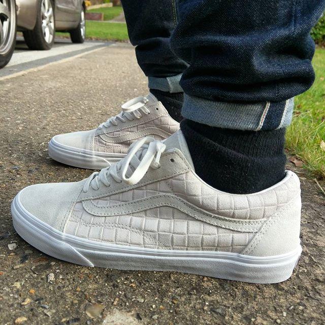 vans old skool white on feet vans old skool white on feet