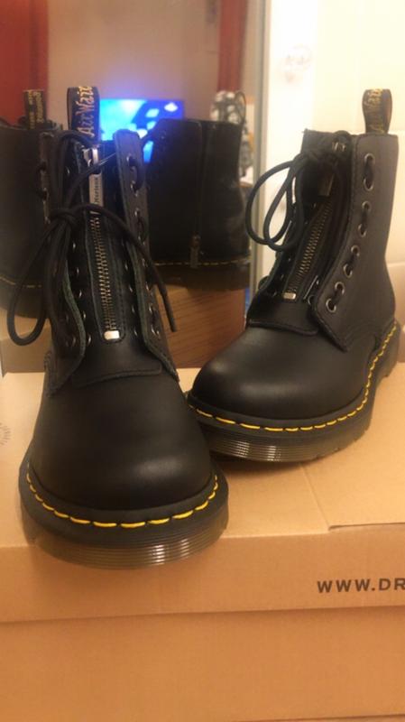 zip front dr martens