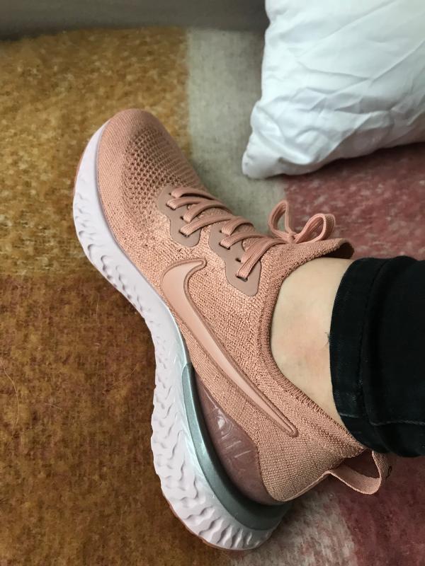 epic react flyknit 2 rose gold barely rose