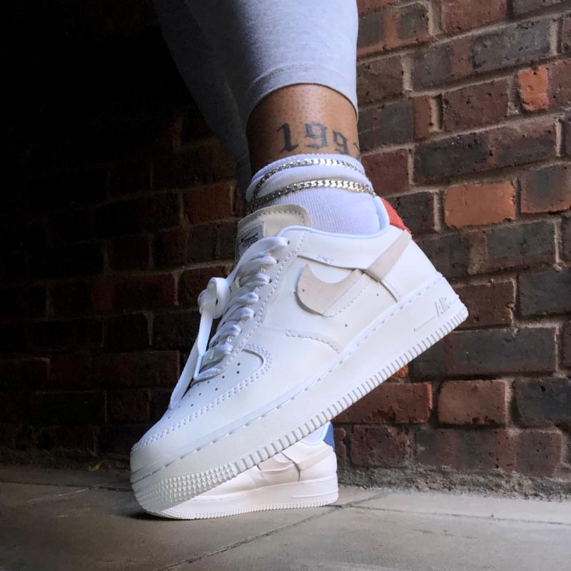 nike air force 1 07 trainers white platinum tint game royal red