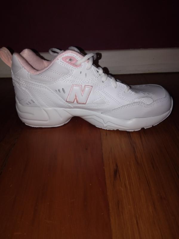 new balance 608 trainers cream pink