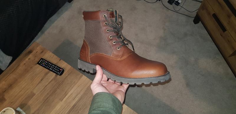 barbour cheviot boots