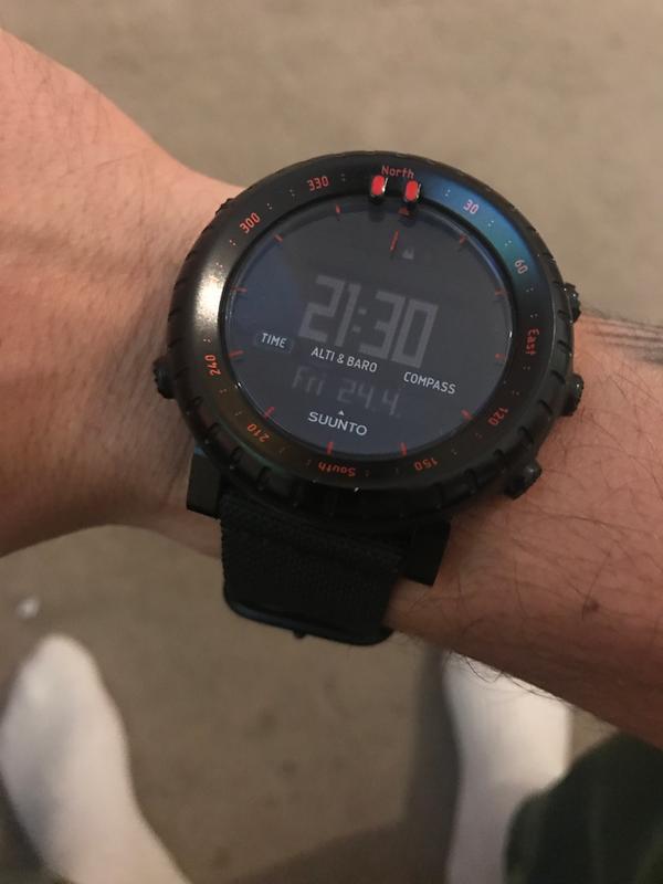 suunto red black