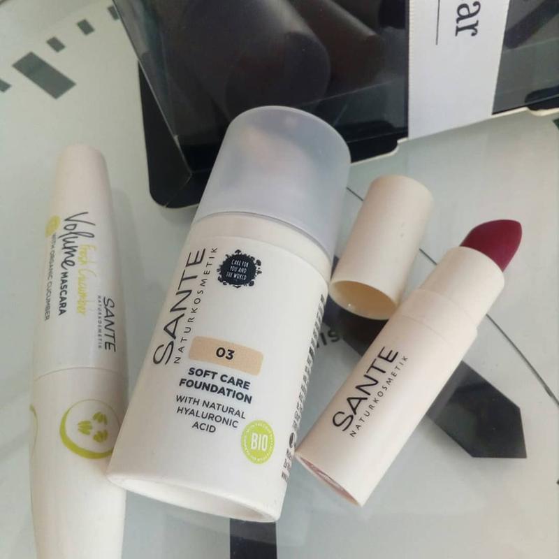 SANTE Sheer Primrose Lipstick | Natural Cosmetics Moisture 02