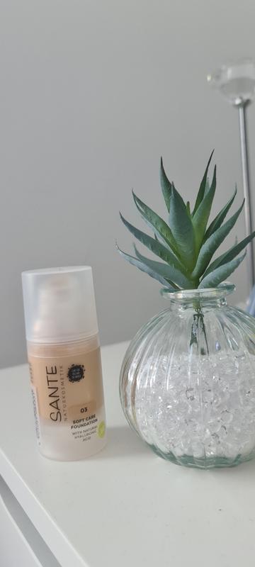 Care Cosmetics | Linen SANTE Foundation Warm Soft 01 Natural