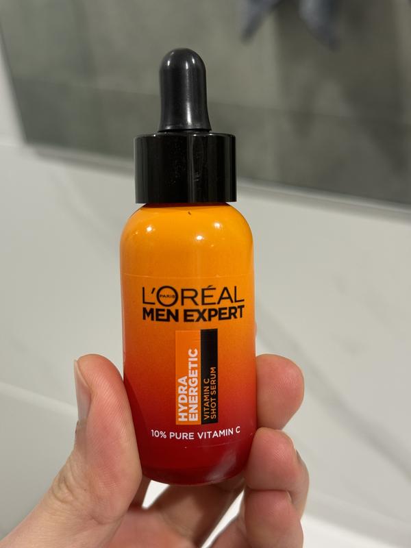 Serum comes in a 30ml bottle with a dropper applicator.