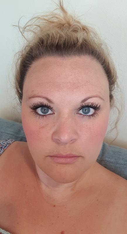 Lashes are 100% real! Excuse the unbrushed hair.