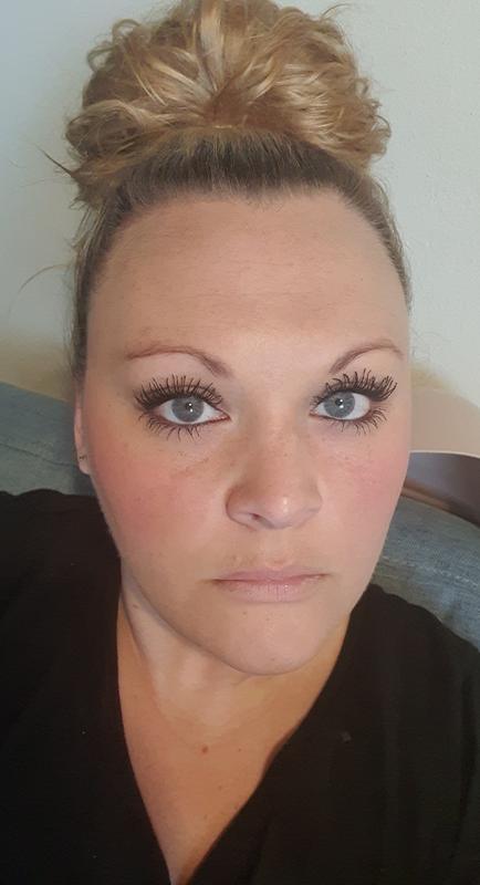 No false lashes, no extensions. 100% natural using only mascara & eye pencil