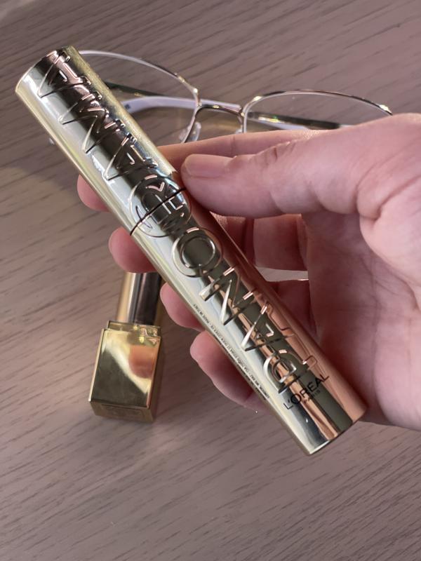 Tube of L�Or�al Panorama Mascar