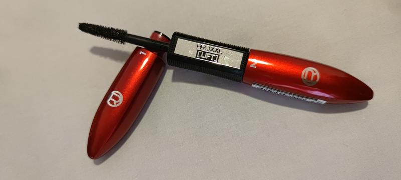 Elegante Mascara für schöne Augenblicke.