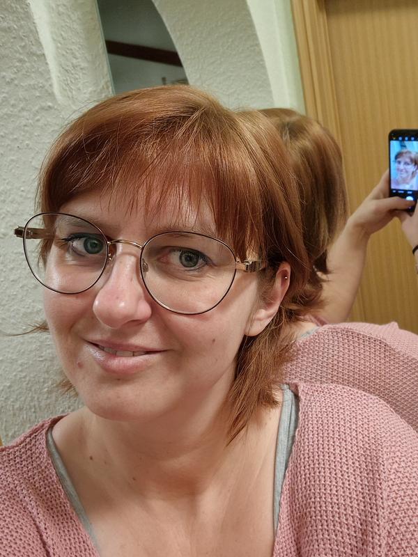 Perfekter Wimpernaufschlag mit der Telescopic Lift Mascara